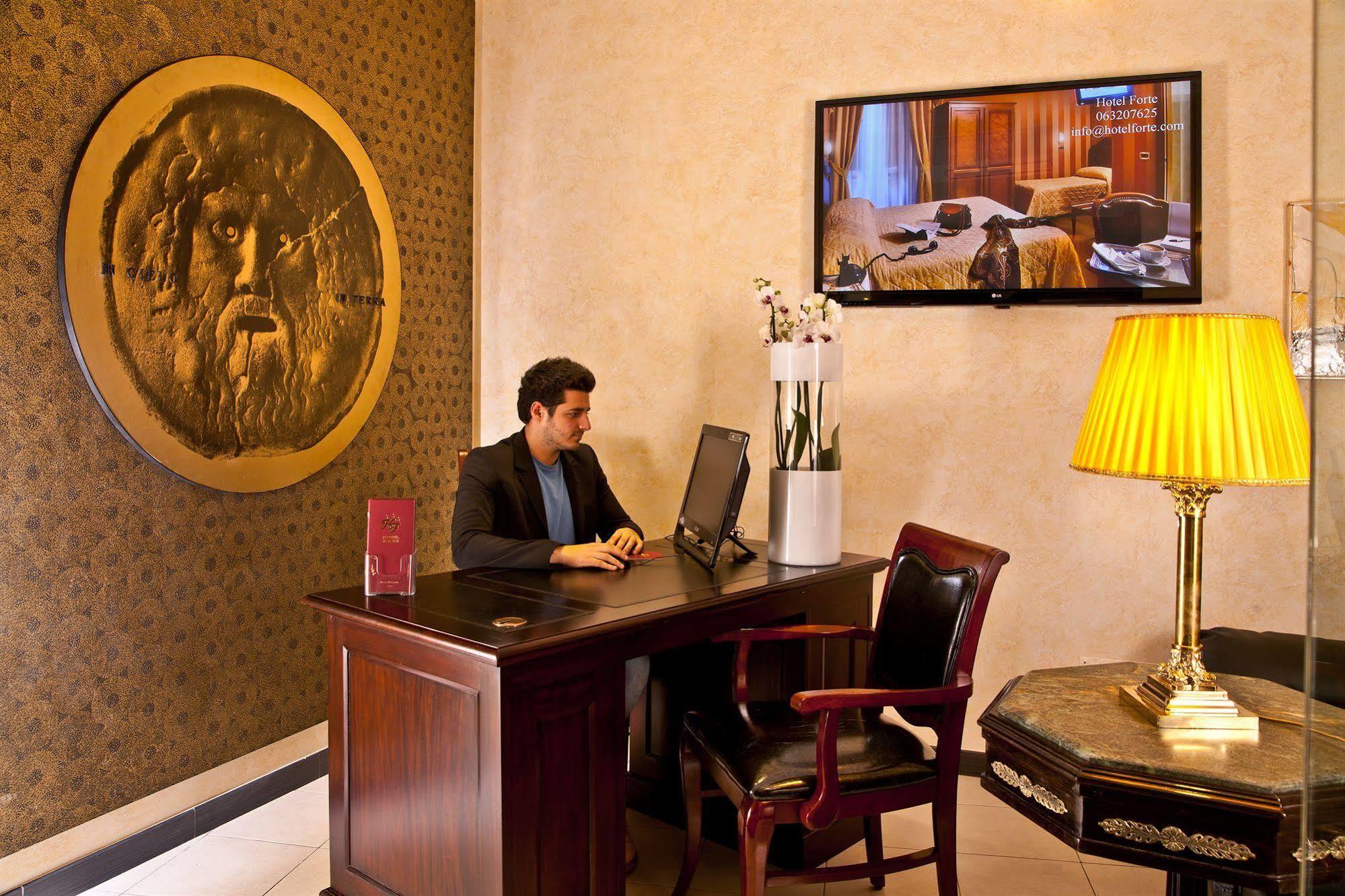Hotel Forte Rome Luaran gambar